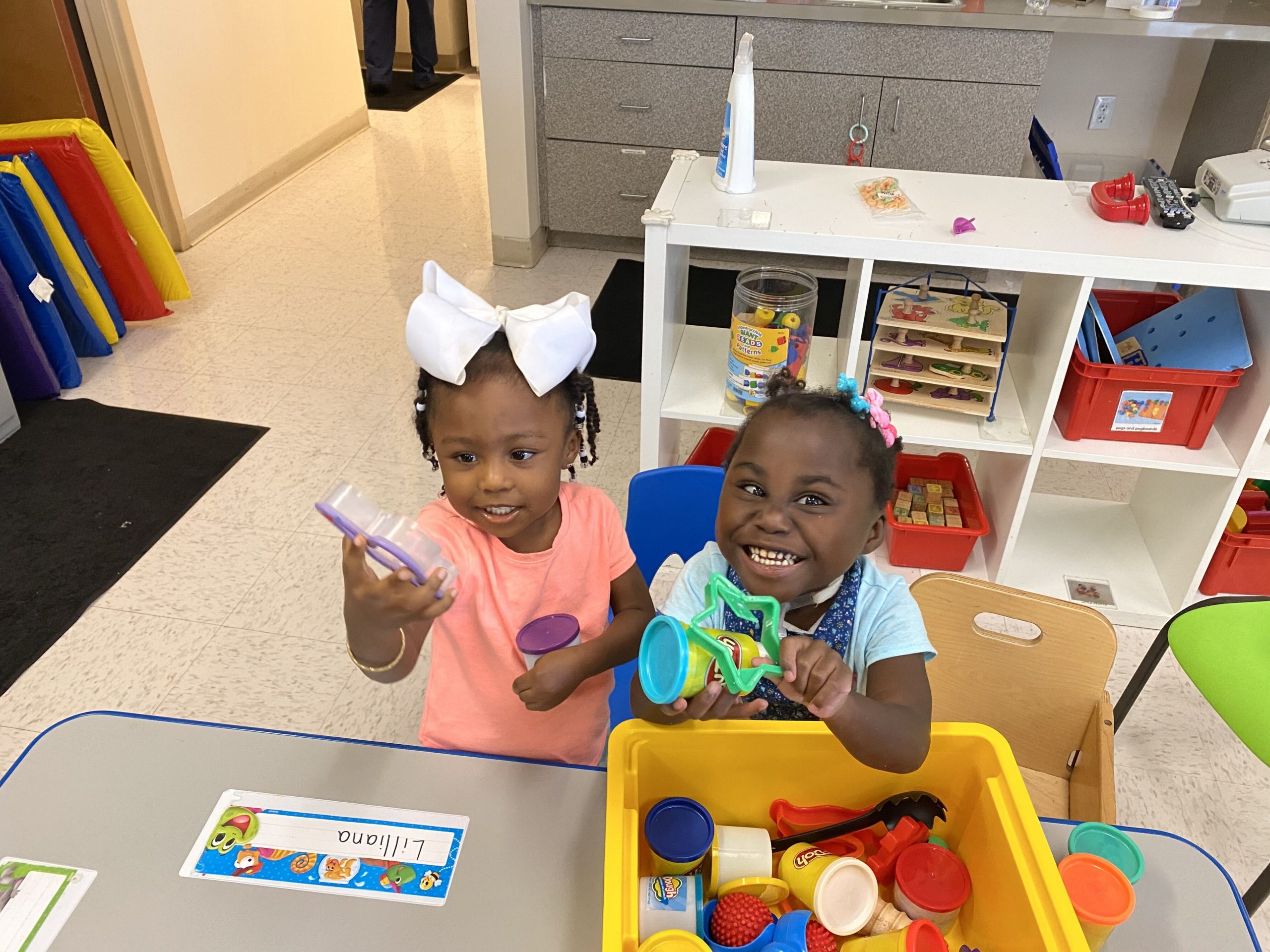 arts and crafts at childrenfirst medical day care